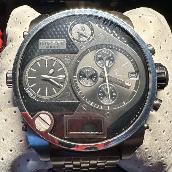 Diesel 55mm Men’s Watch Preowned - Picture 1 of 9